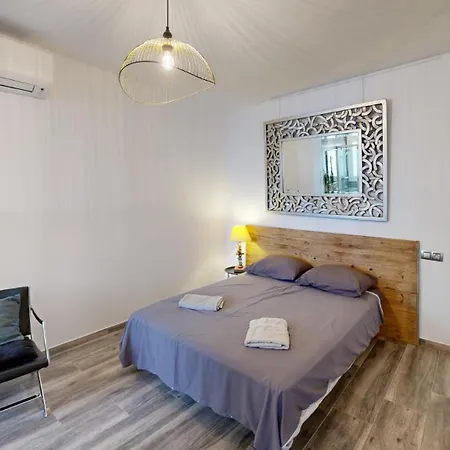 Maison , Vue Mer, Jacuzzi, 8 Personnes Villa Roses