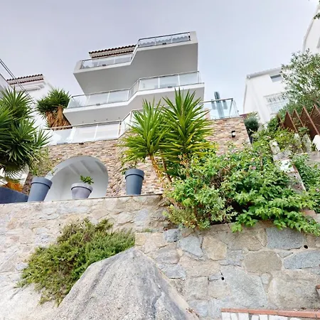 Maison , Vue Mer, Jacuzzi, 8 Personnes *