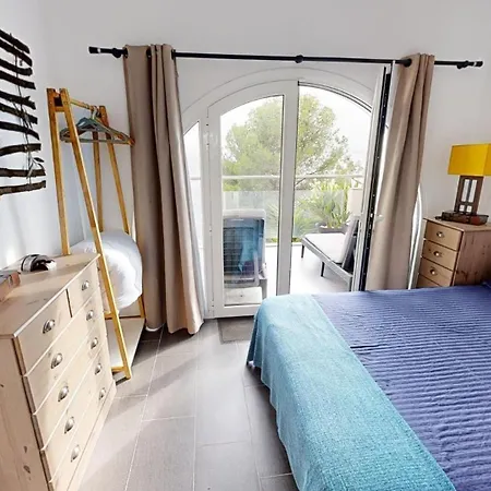 Villa Maison De 130 M2 Et De 40m2, Vue Et Jacuzzi *