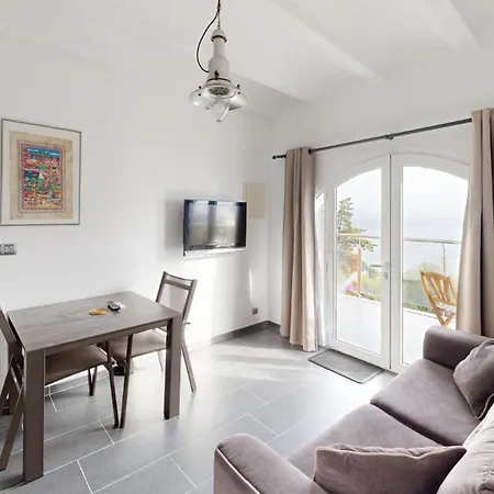 Maison , Vue Mer, Jacuzzi, 8 Personnes Villa Roses