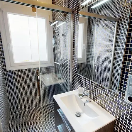 Villa Maison , Vue Mer, Jacuzzi, 8 Personnes Roses