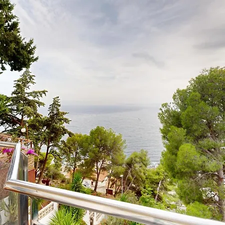 Maison , Vue Mer, Jacuzzi, 8 Personnes *
